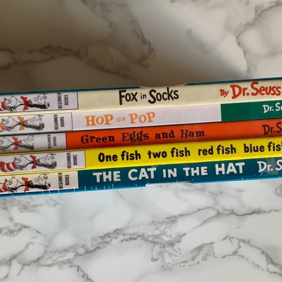 Dr. Seuss's Beginner Book Boxed Set Collection NWT - Picture 2 of 6